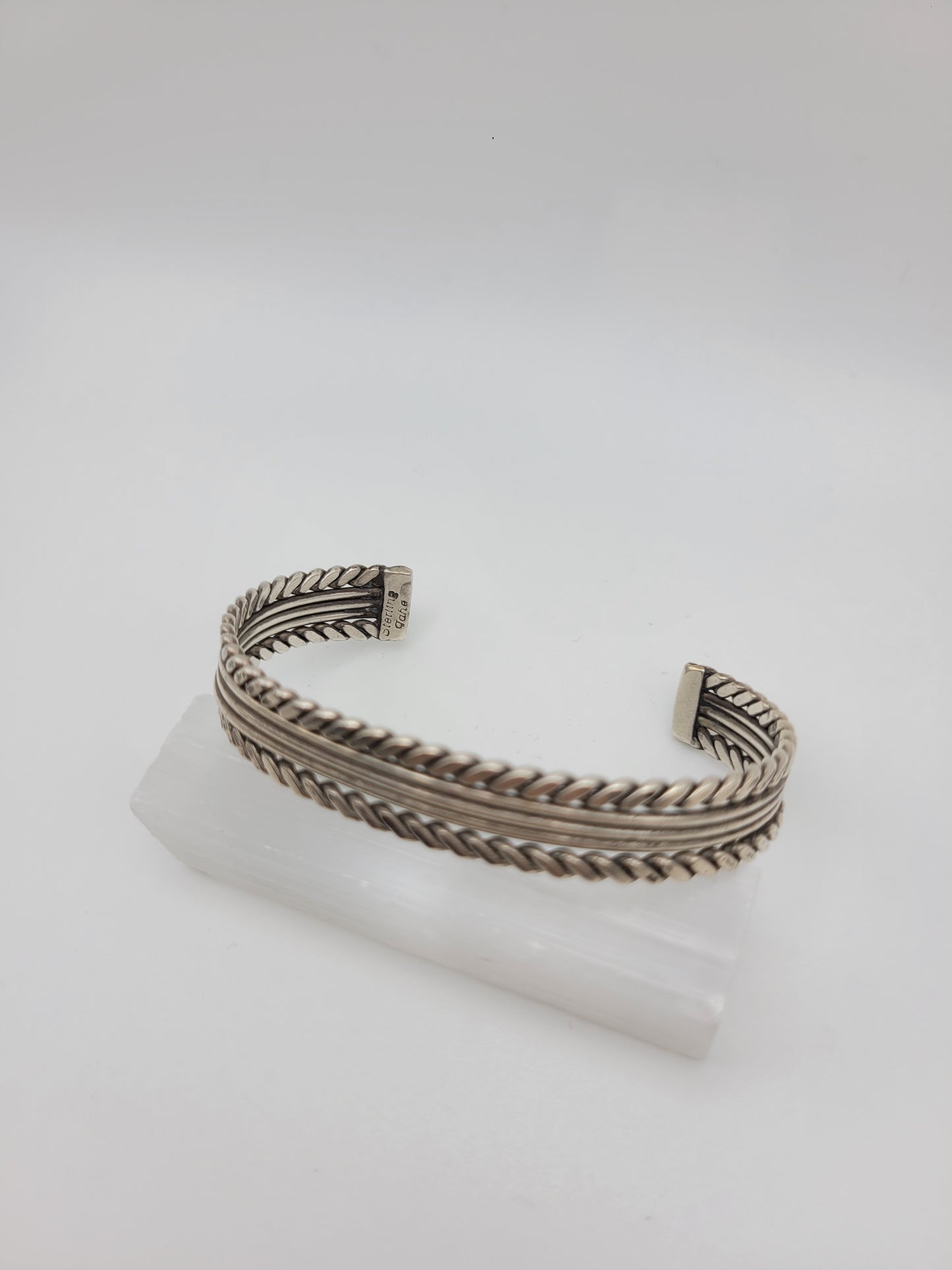 Tahe Sterling cuff